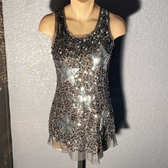 LIPSTICK - tank: black mesh semi-sheer racerback w silver sequins & stars - L - Picture 2 of 16